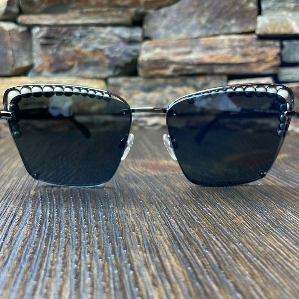 Chanel Pearl Sunglasses Style- 4235-H, 108/S4,